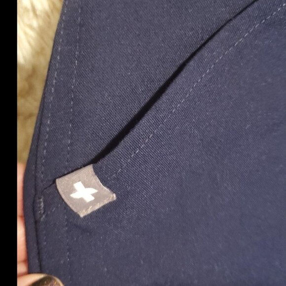 NWOT Figs navy jumpsuit - Picture 4 of 10